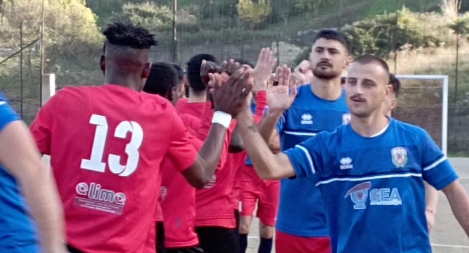 La Castelluccese Ritrova La Vittoria Salerno Cala Il Poker